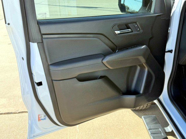 Certified 2025 GMC Canyon Elevation w/ Convenience Package image 25