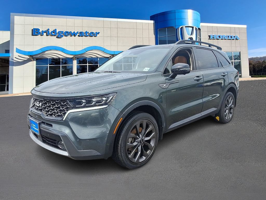 Used 2022 Kia Sorento SX Prestige w/ Rust Color Package AWD/4WD image 3