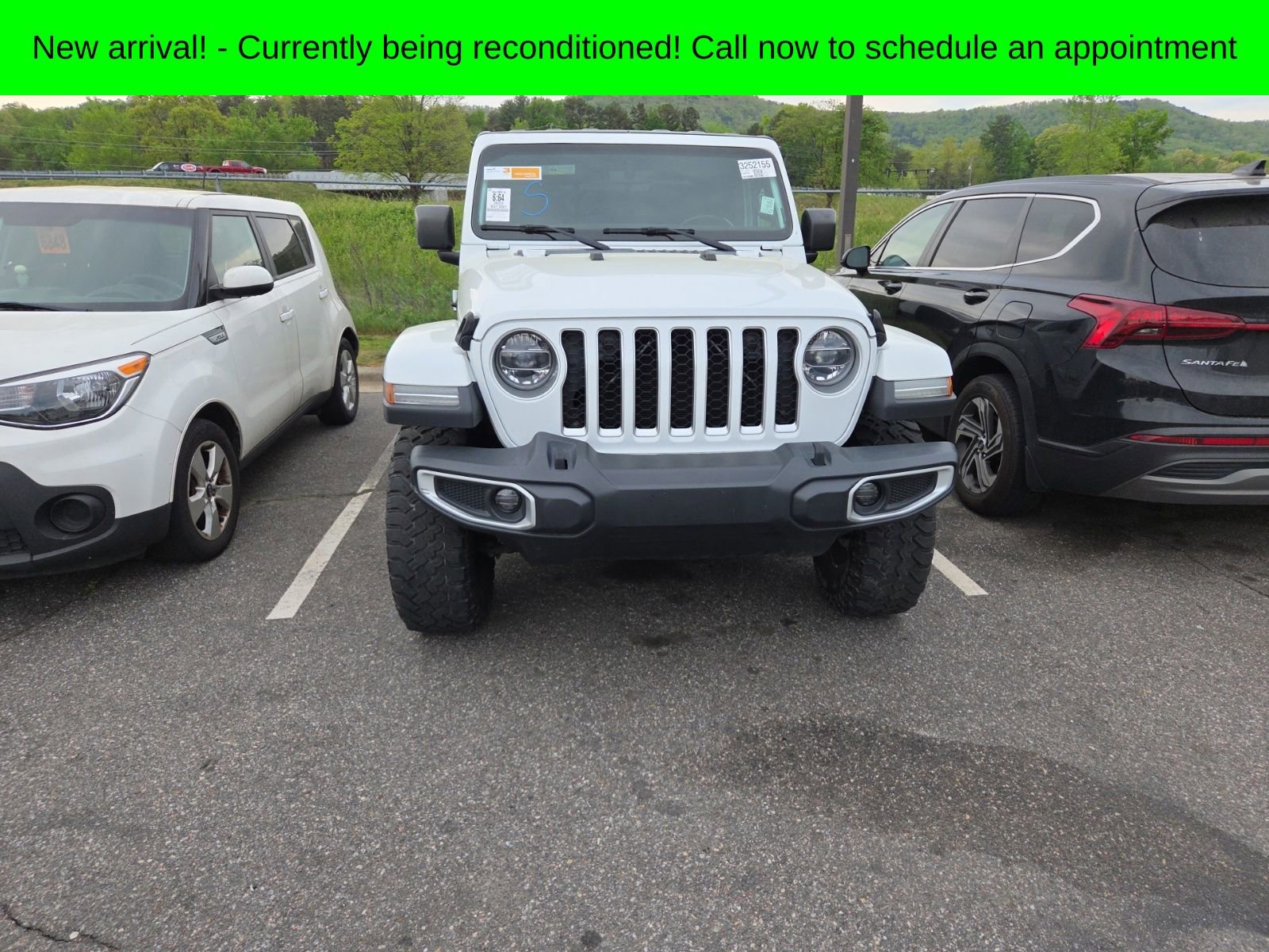 Used 2020 Jeep Gladiator Overland image 1