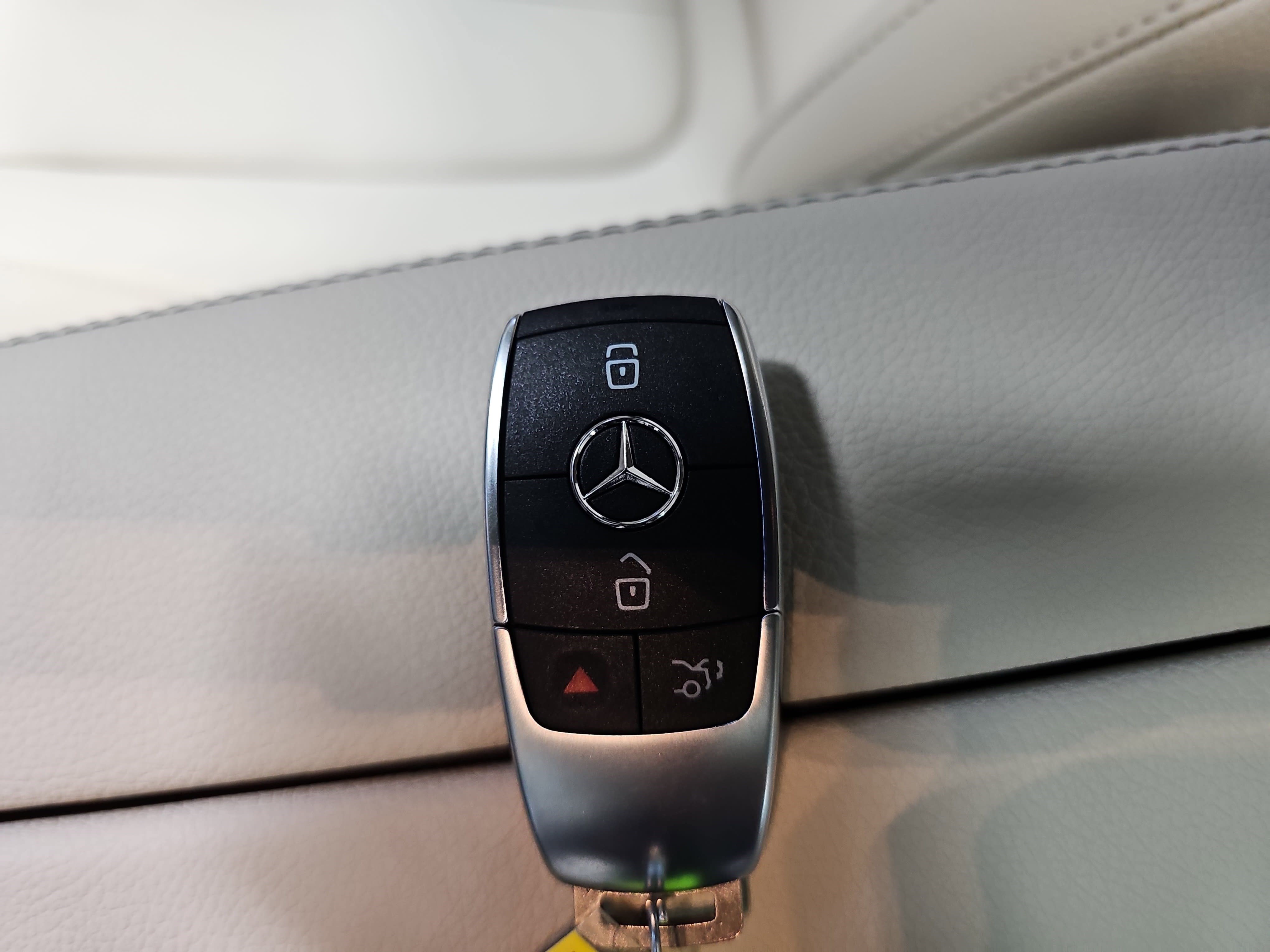 Certified 2025 Mercedes-Benz GLA 250 image 37