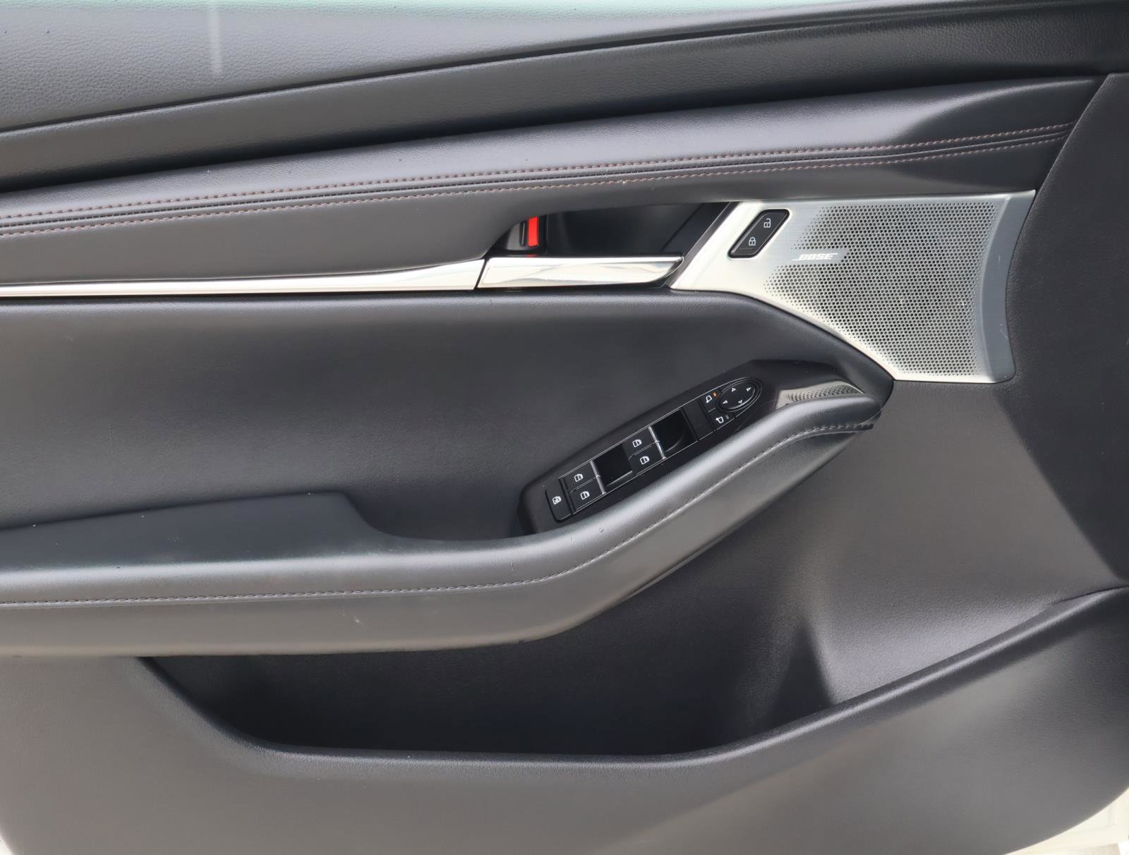 Used 2023 MAZDA MAZDA3 2.5 Turbo Sedan w/Premium Plus image 15