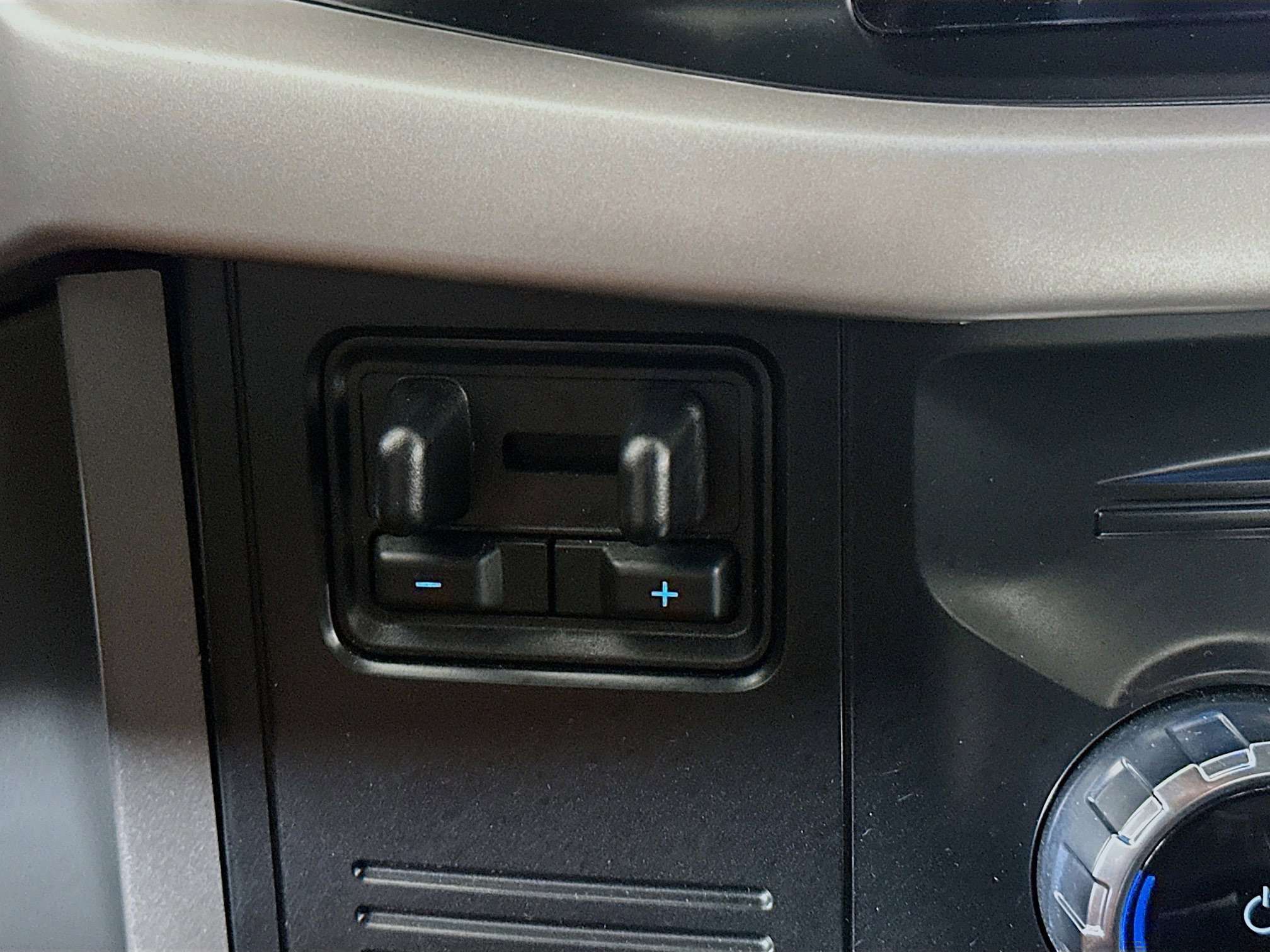 Used 2023 Ford F150 Lightning Pro w/ Tow Technology Package image 26