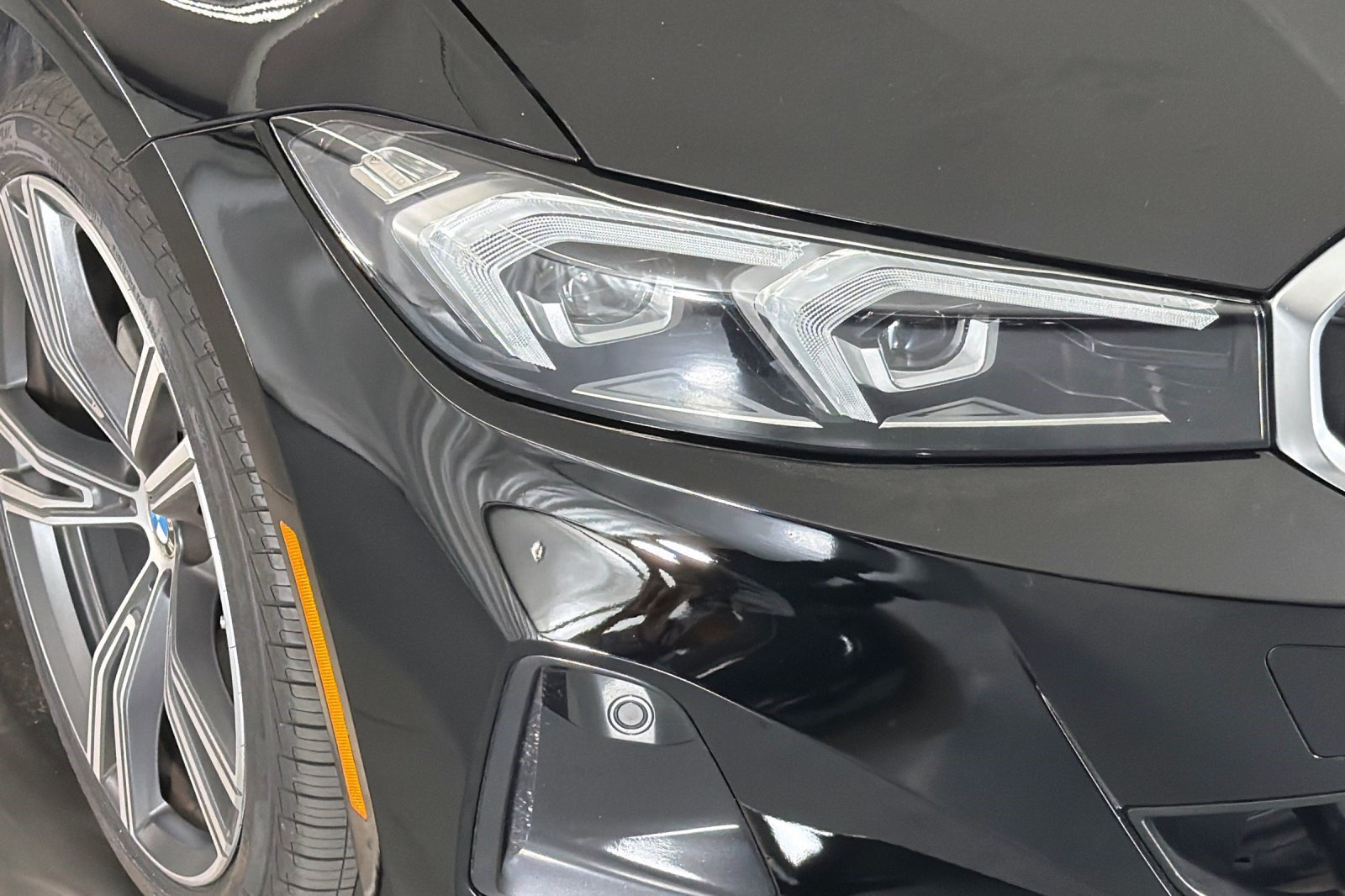 Used 2023 BMW 330i Sedan w/ Driving Assistance Package RWD image 12