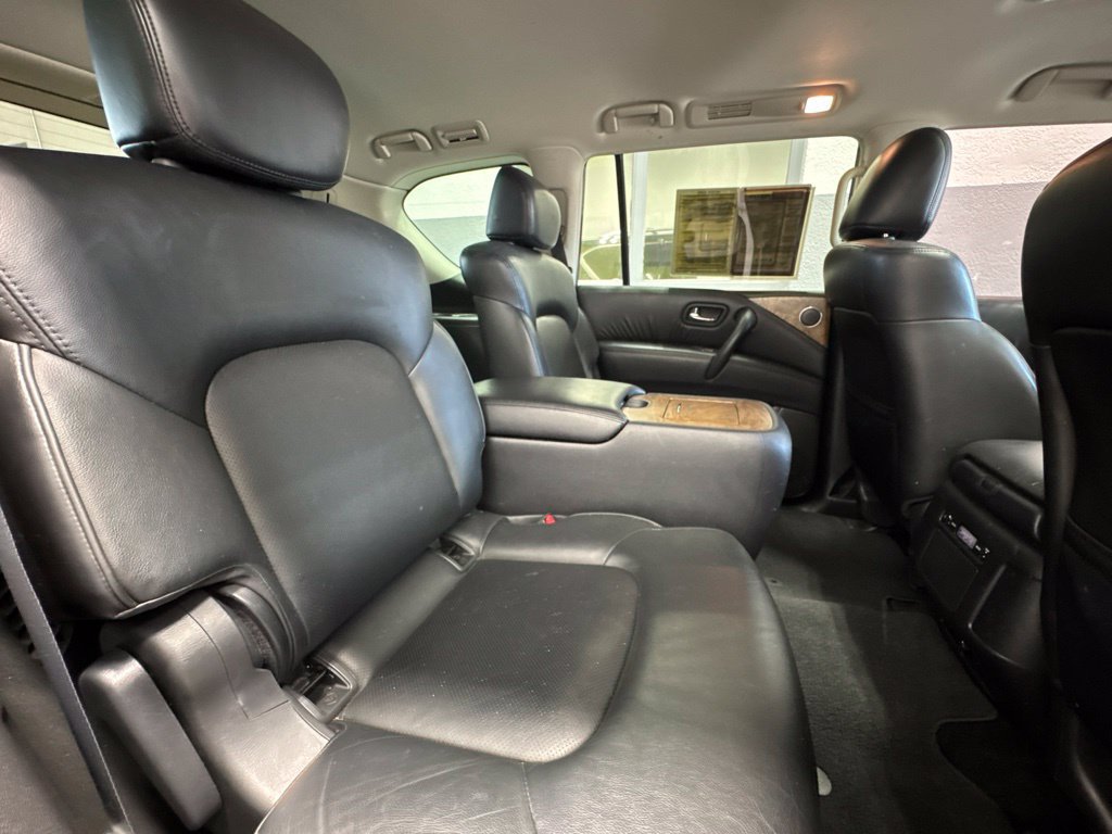 Used 2022 Nissan Armada SL w/ Captain's Chairs Package AWD/4WD image 28