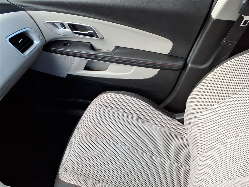 Used 2015 Chevrolet Equinox LT FWD image 34