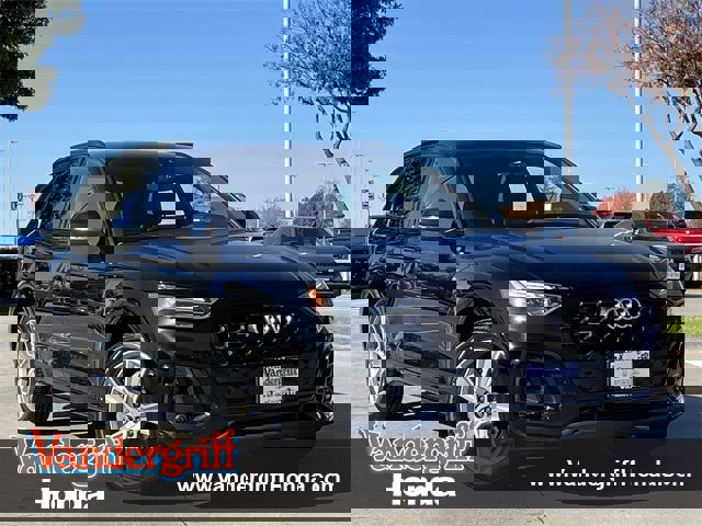 Used 2025 Audi Q5 2.0T Premium image 1