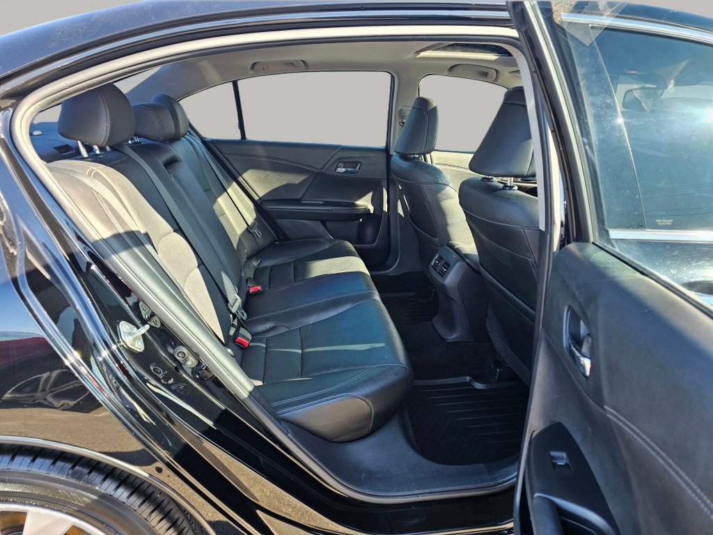 Used 2015 Honda Accord EX-L image 23
