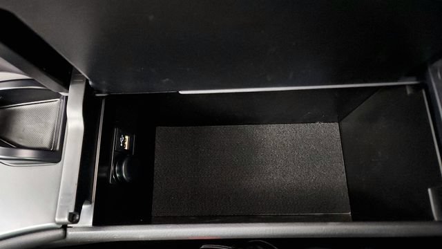 Used 2024 Lexus UX 250h F Sport FWD image 68