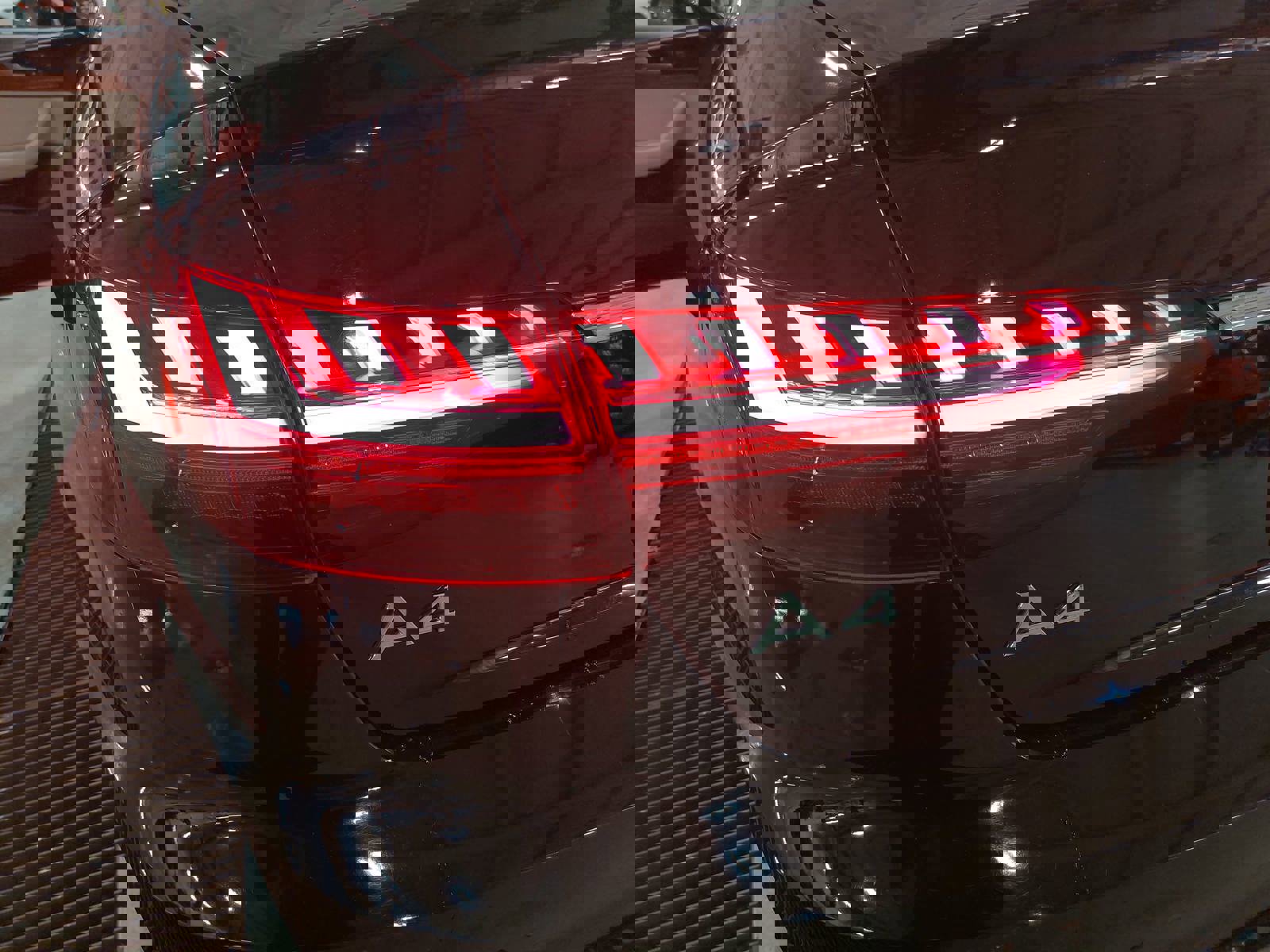 Used 2020 Audi A4 2.0T Premium w/ Convenience Package image 37