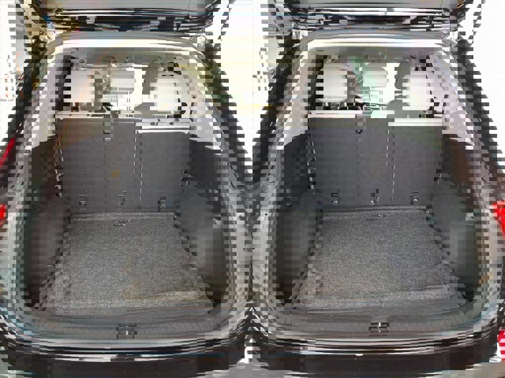 Certified 2022 Volkswagen Tiguan S image 18