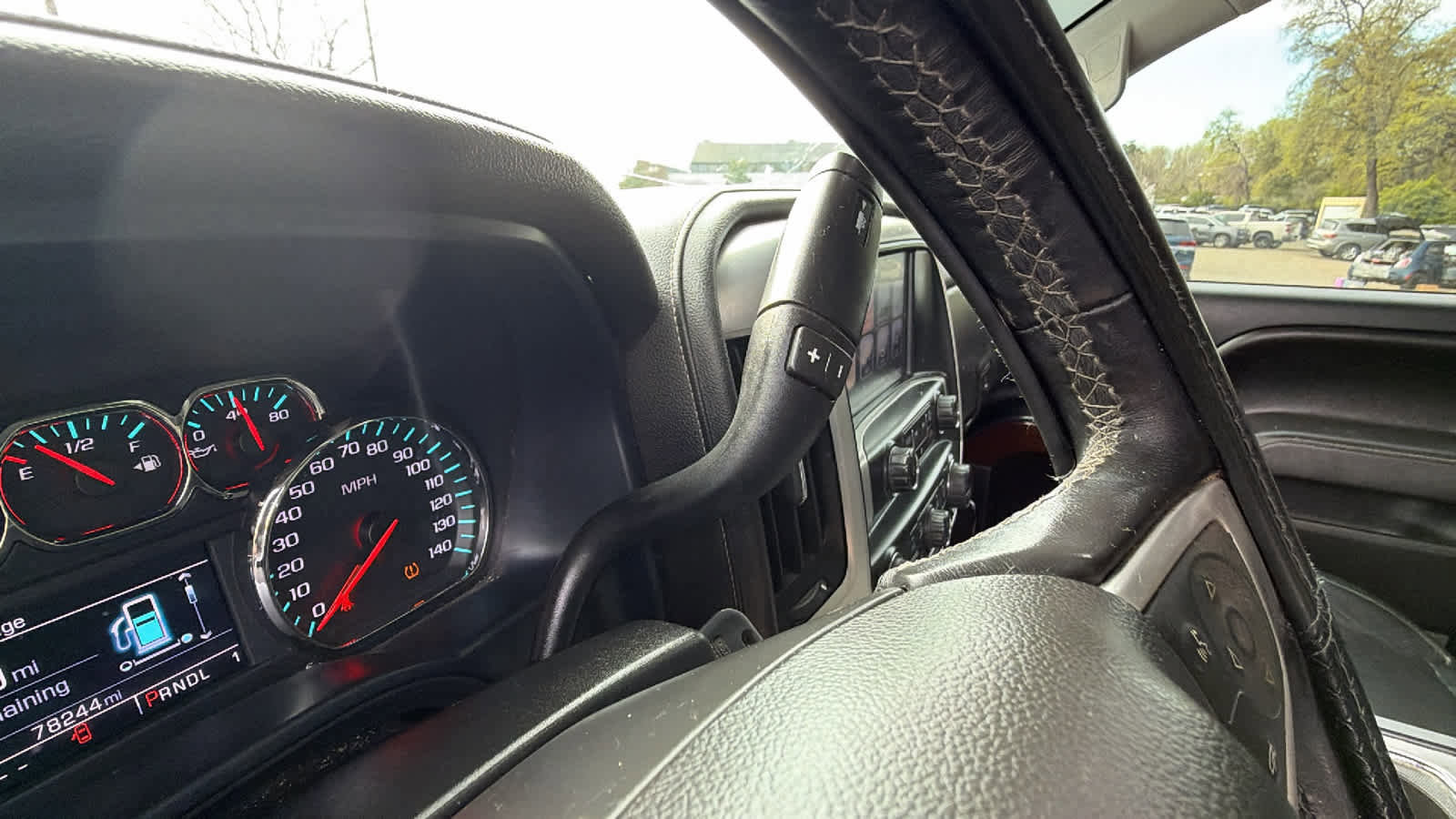 Used 2017 GMC Sierra 2500 SLT w/ Suspension Package, Off-Road image 12