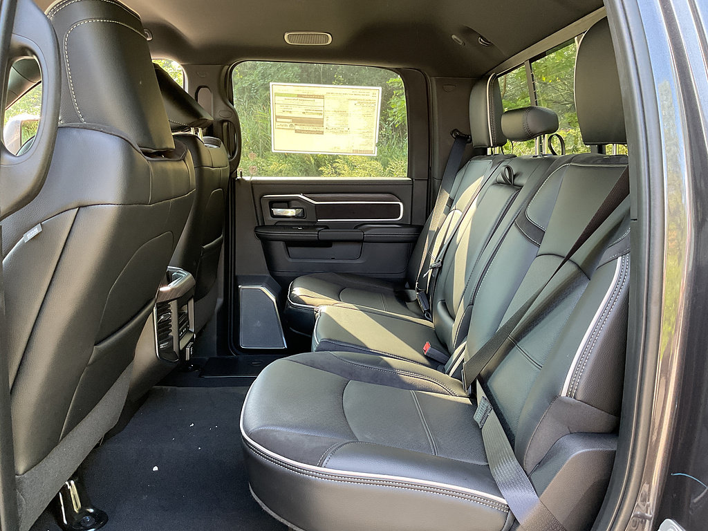 New 2027 RAM 3500 Laramie w/ Night Edition AWD/4WD image 9