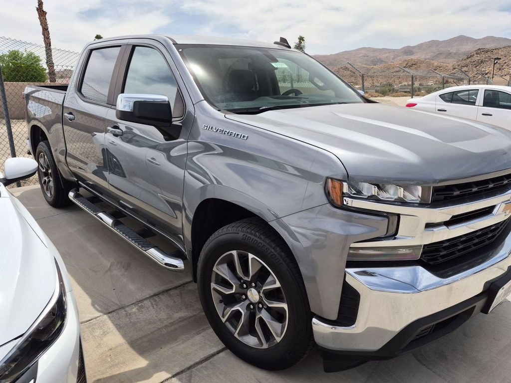 Used 2021 Chevrolet Silverado 1500 LT w/ All Star Edition Plus RWD image 3