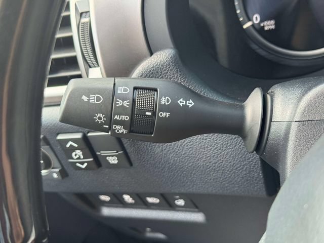 Used 2023 Lexus GX 460 Premium w/ Premium Package AWD/4WD image 29