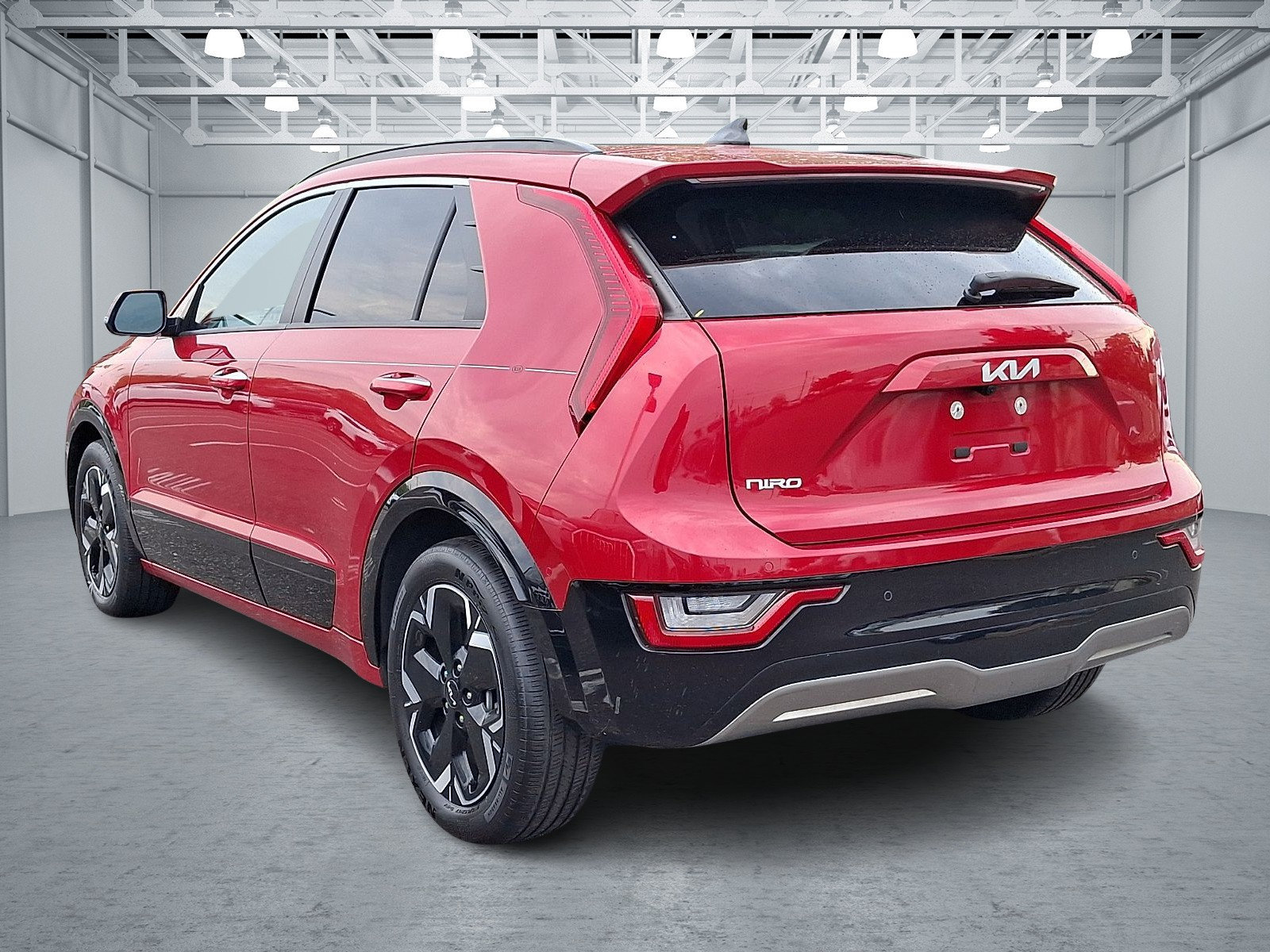 Used 2023 Kia Niro Wave w/ Wave Preserve Package FWD image 4