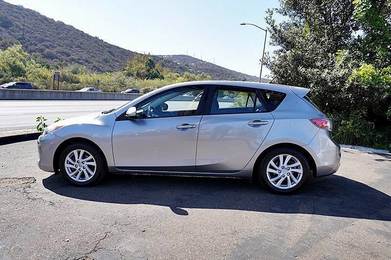 Used 2012 MAZDA MAZDA3 i Touring image 7