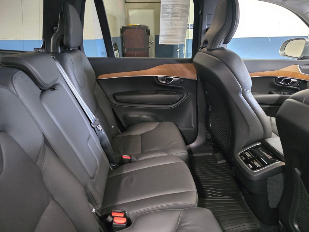 Certified 2025 Volvo XC90 B6 Core w/ Climate Package image 12
