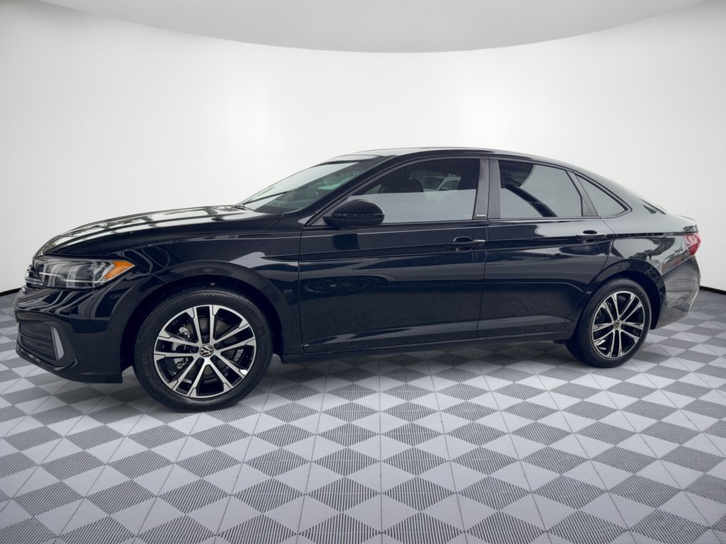 Used 2024 Volkswagen Jetta Sport FWD image 2