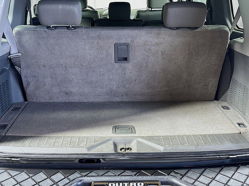 Used 2005 Nissan Armada SE w/ (T01) Tow Pkg image 22