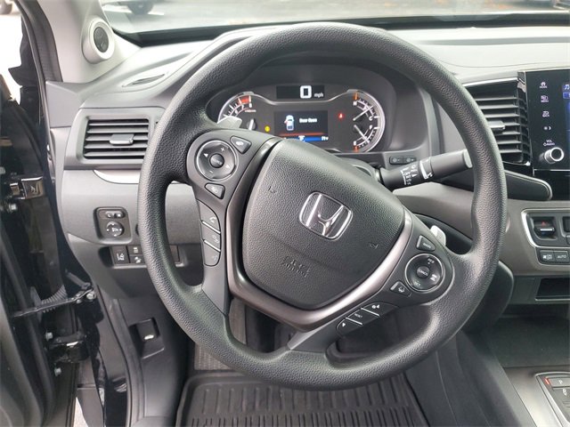 Used 2023 Honda Ridgeline Sport image 18