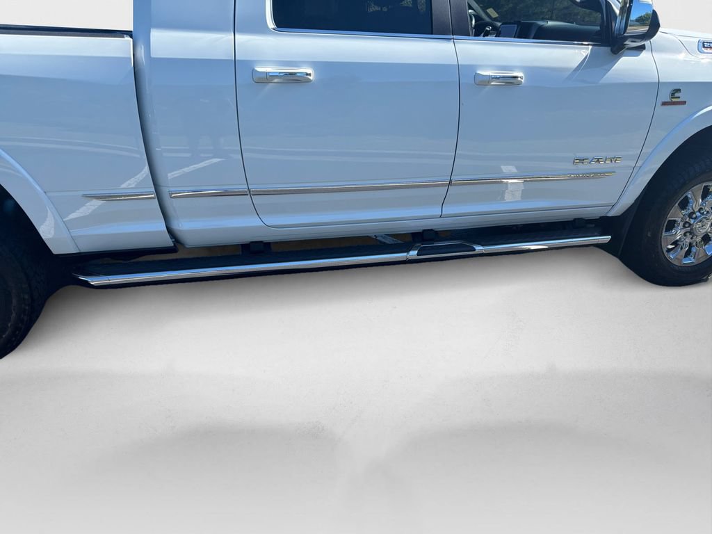 Used 2021 RAM 2500 Limited AWD/4WD image 18