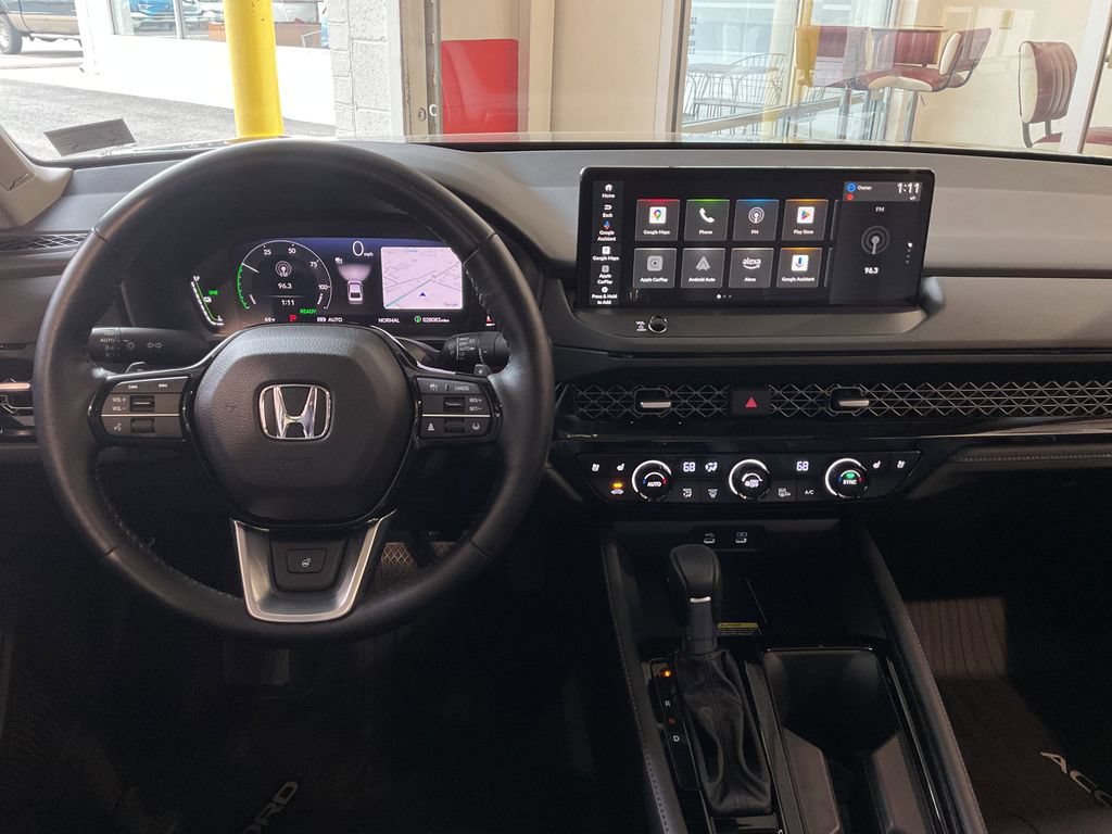 Used 2025 Honda Accord Touring image 36