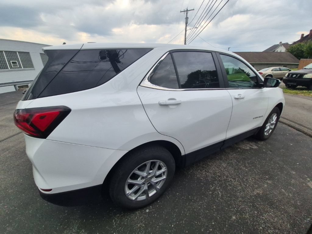 Used 2024 Chevrolet Equinox LT w/ LPO, Floor Liner Package AWD/4WD image 8