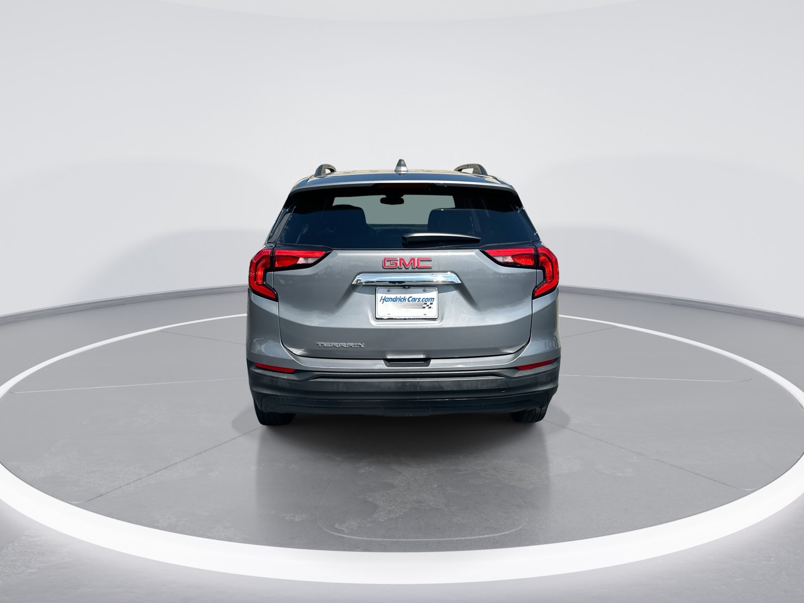 Used 2019 GMC Terrain SLE w/ Driver Convenience Package FWD image 8