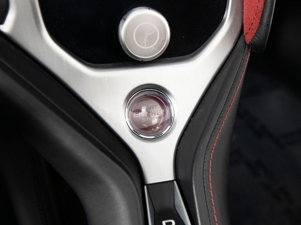 Used 2024 McLaren 750S Spider image 24