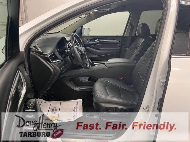 Used 2020 Buick Enclave Essence image 30