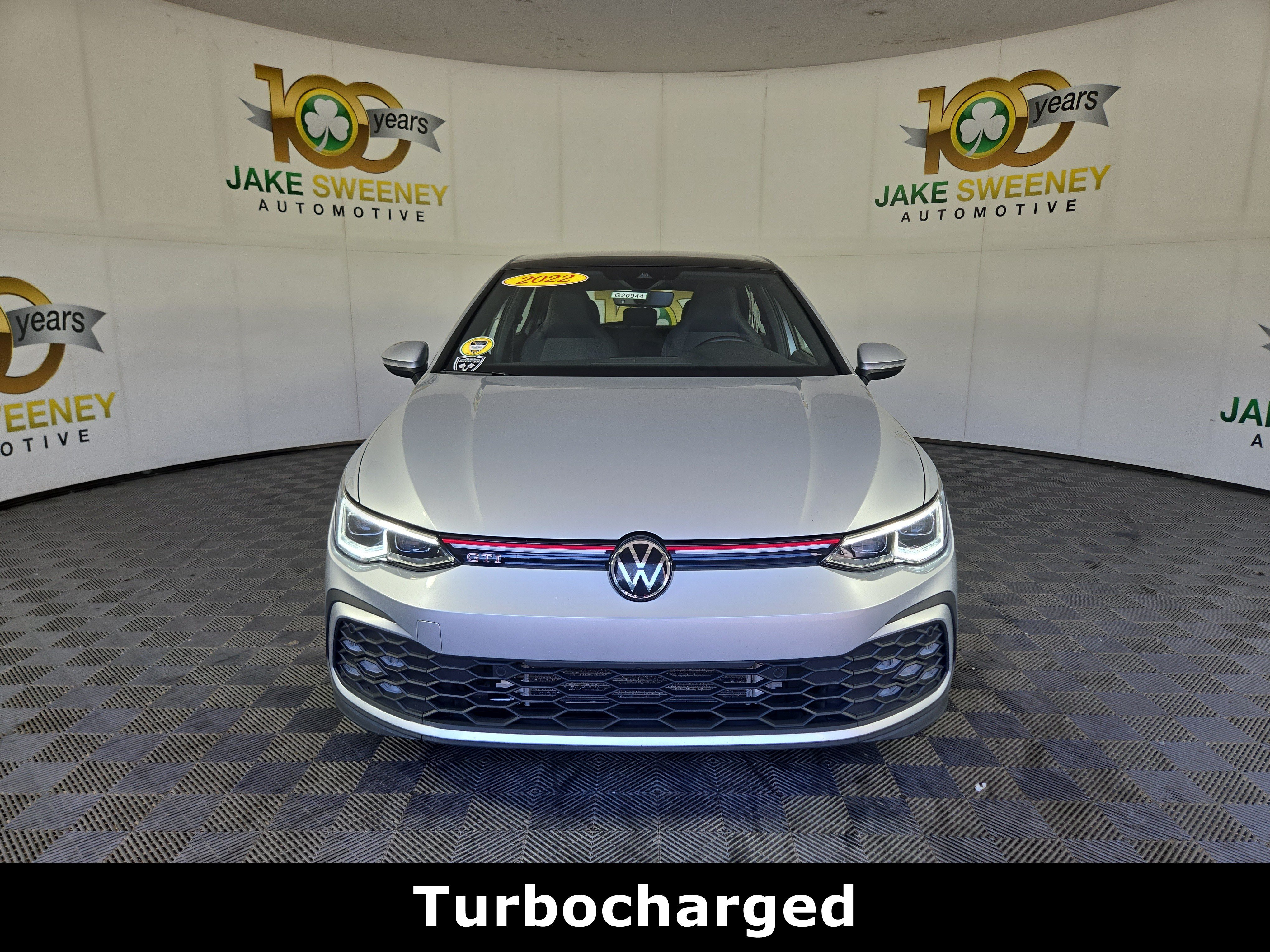 Used 2022 Volkswagen GTI SE FWD image 2