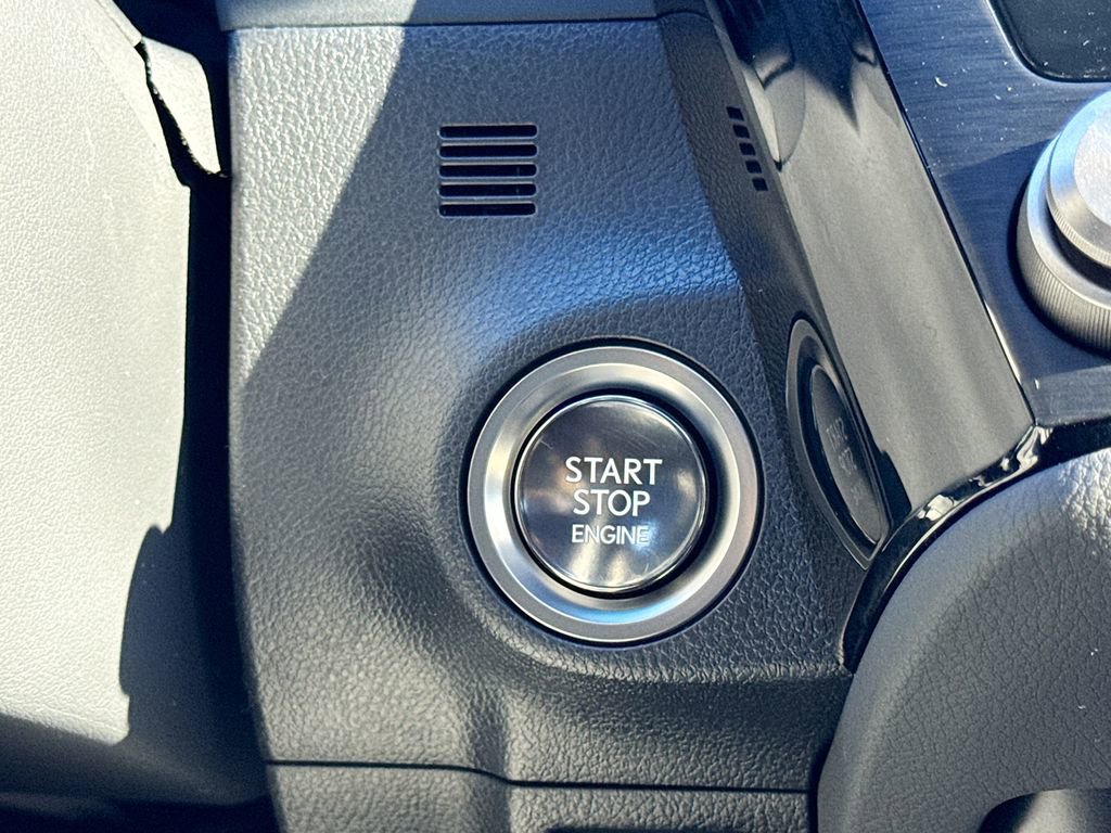 New 2025 Lexus ES 350 w/ Premium Package image 18