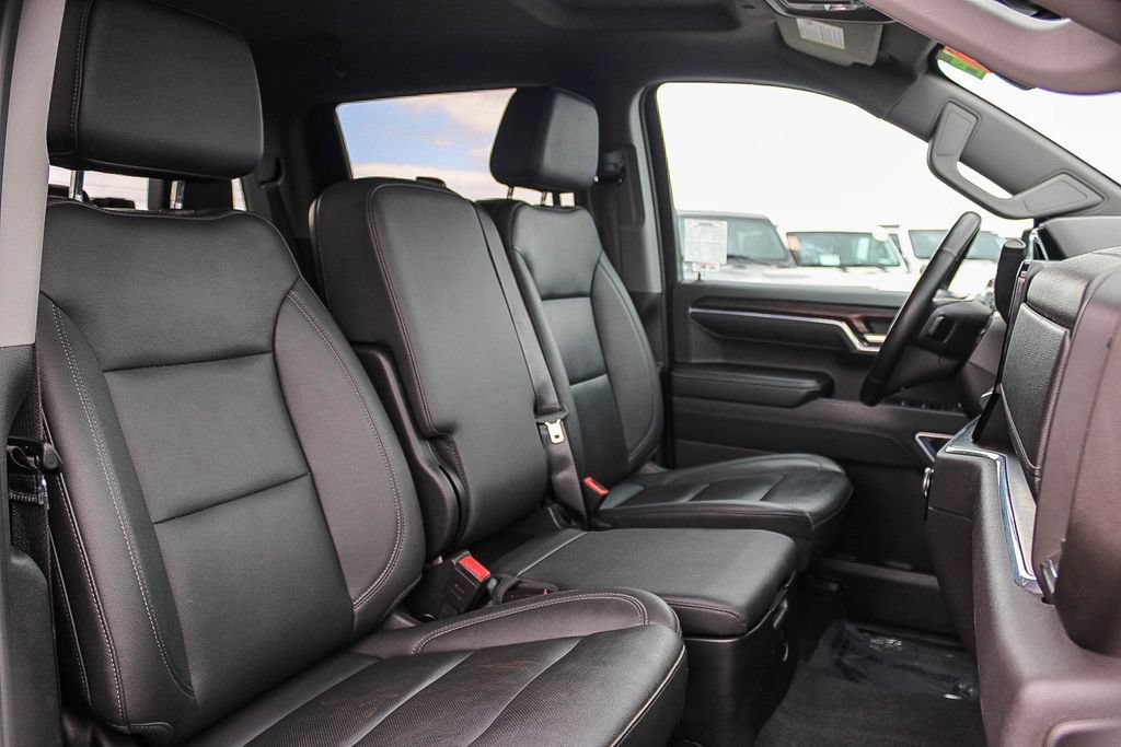 Used 2024 GMC Sierra 1500 SLT AWD/4WD image 17