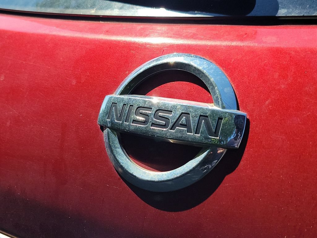 Used 2012 Nissan Rogue SV w/ Premium Pkg AWD/4WD image 6