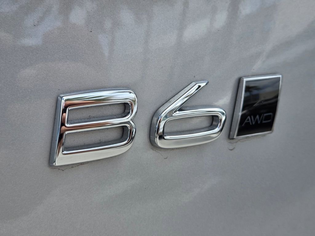 Used 2023 Volvo XC90 B6 Ultimate image 16