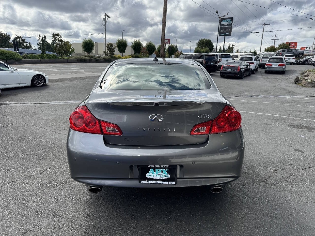 Used 2013 INFINITI G37 x Sedan w/ Premium Pkg AWD/4WD image 5