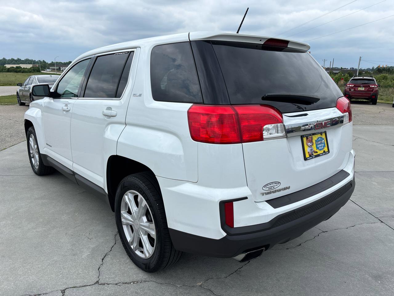 Used 2017 GMC Terrain SLE FWD image 6