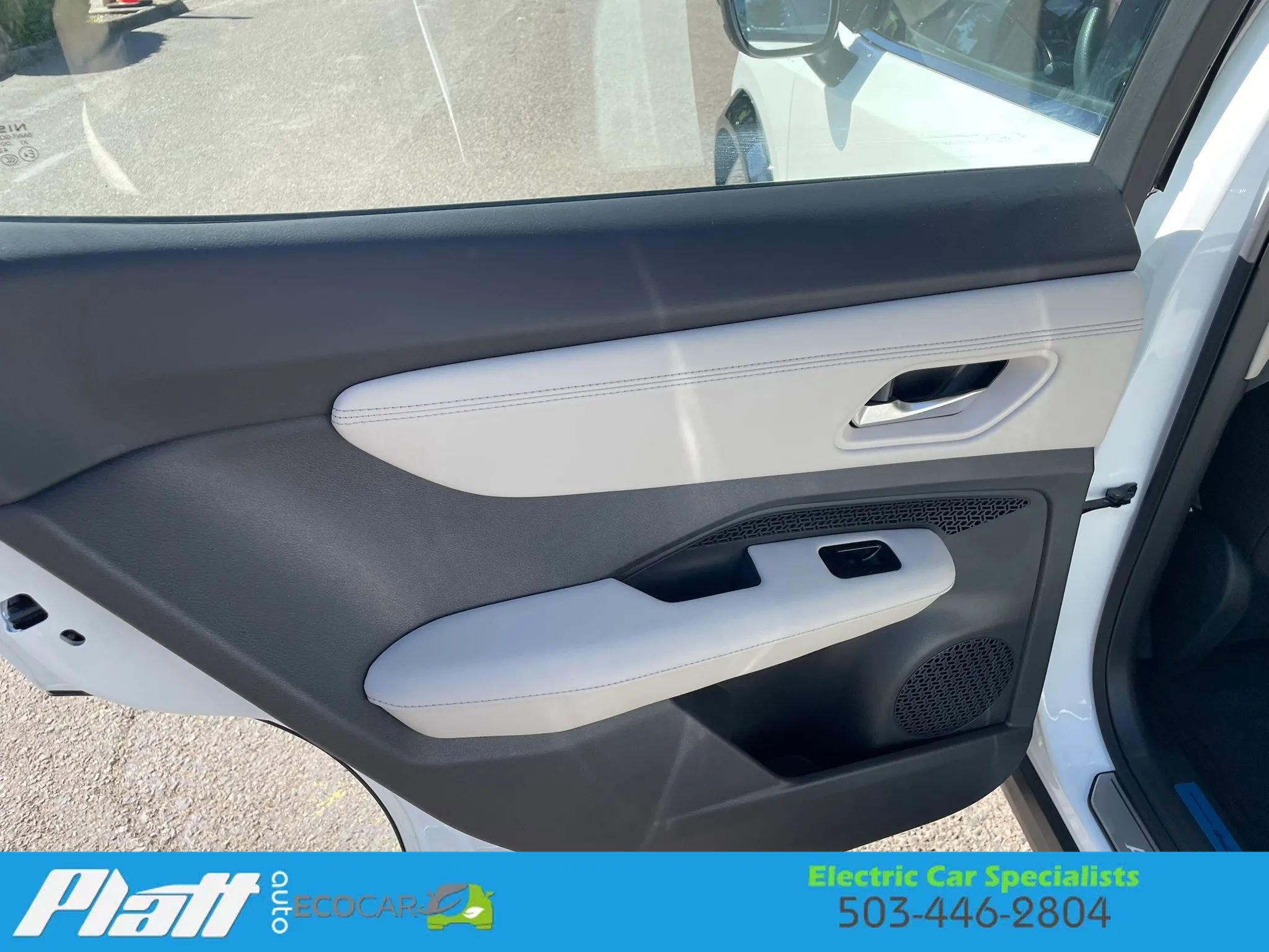 Used 2024 Nissan Ariya AWD image 35