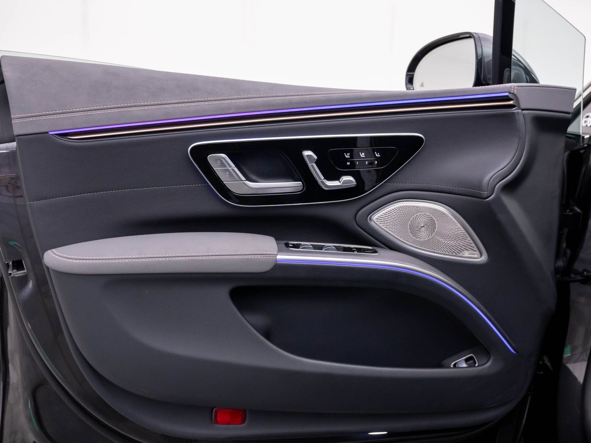 Certified 2023 Mercedes-Benz EQS 580 4MATIC Sedan image 15