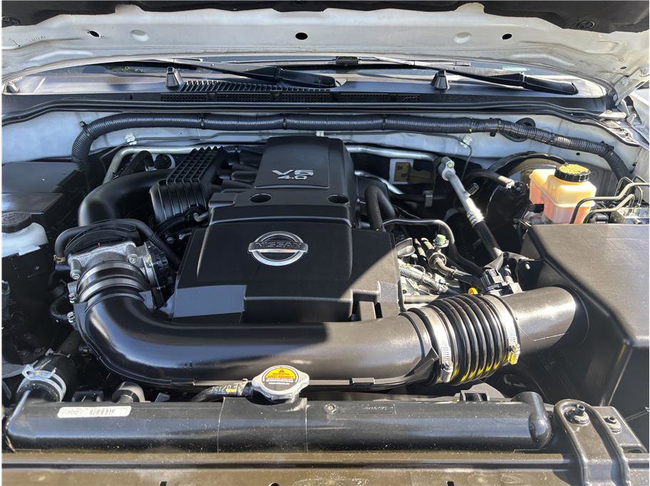 Used 2016 Nissan Frontier Desert Runner image 14