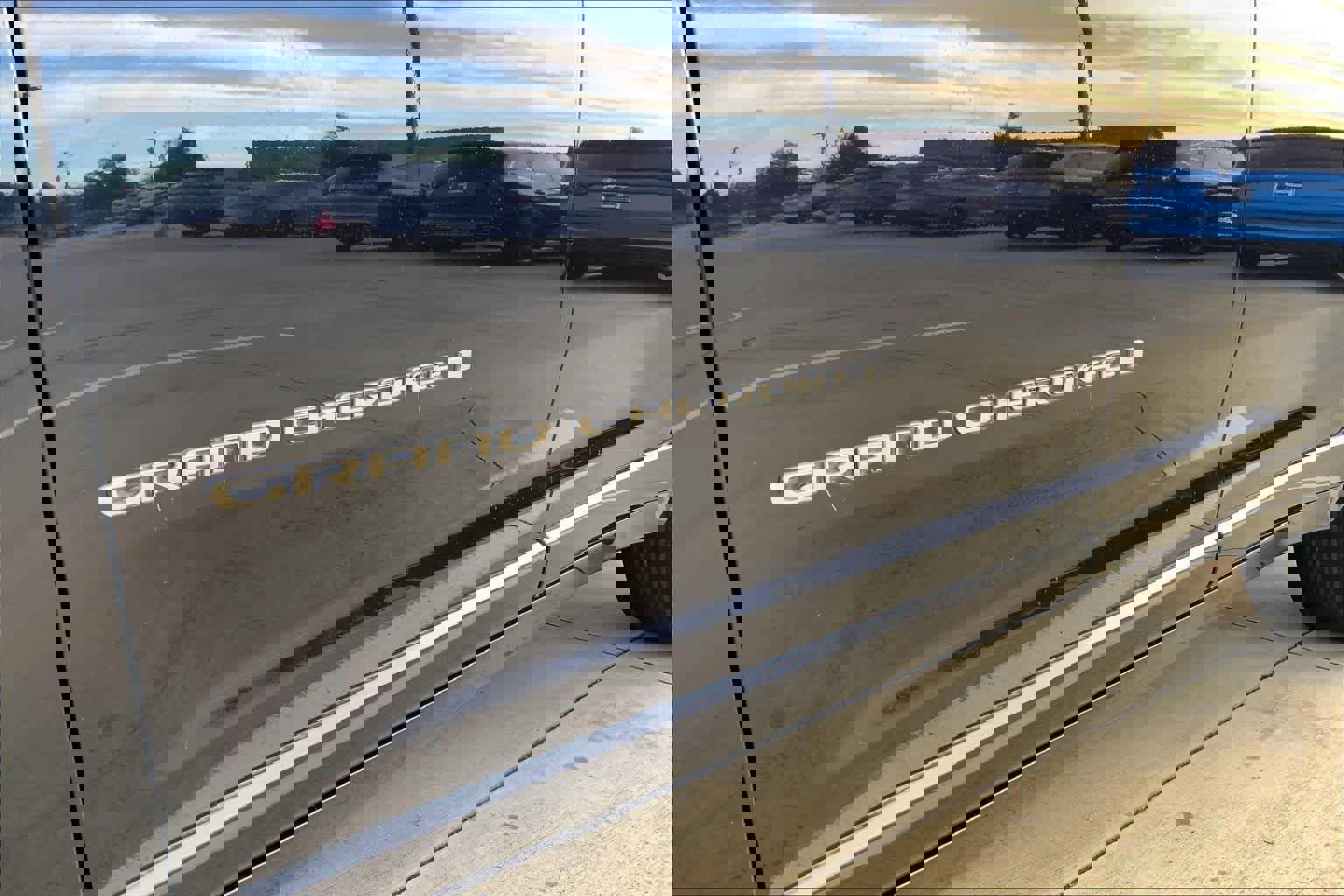 Used 2024 Jeep Grand Cherokee L Overland w/ Trailer Tow Package image 60