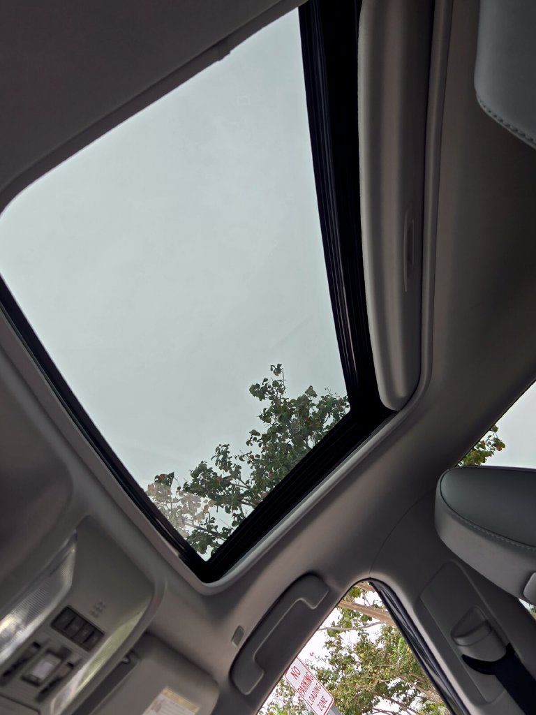 Used 2023 Toyota RAV4 XLE Premium FWD image 22