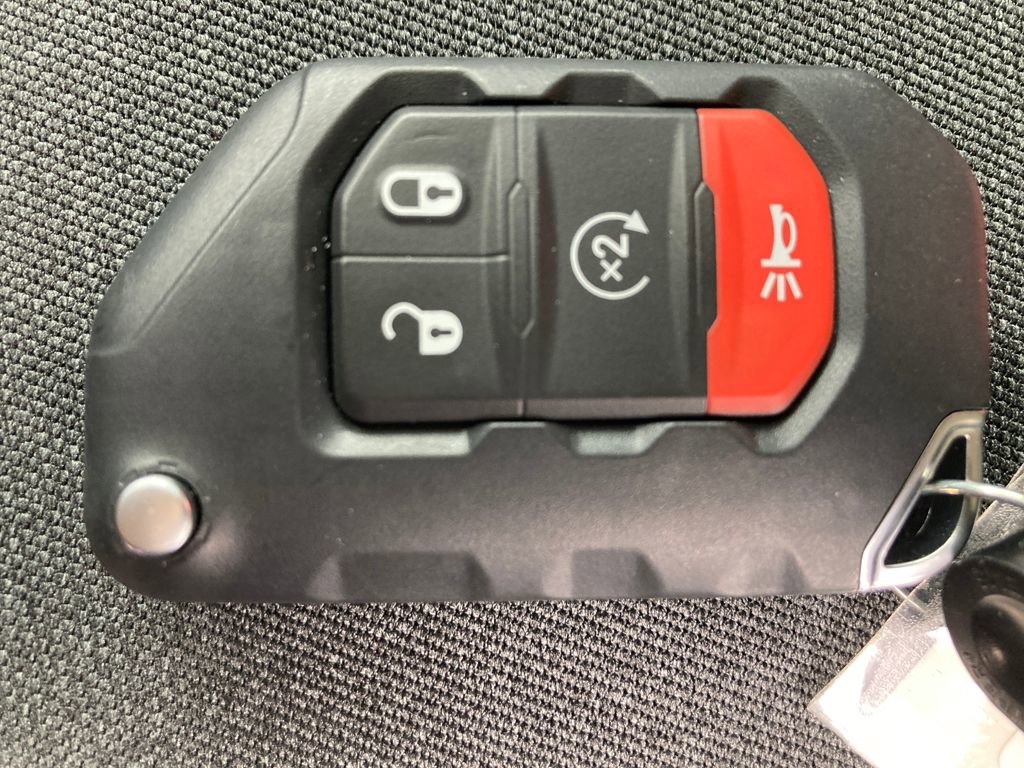 New 2026 Jeep Gladiator Sport image 29