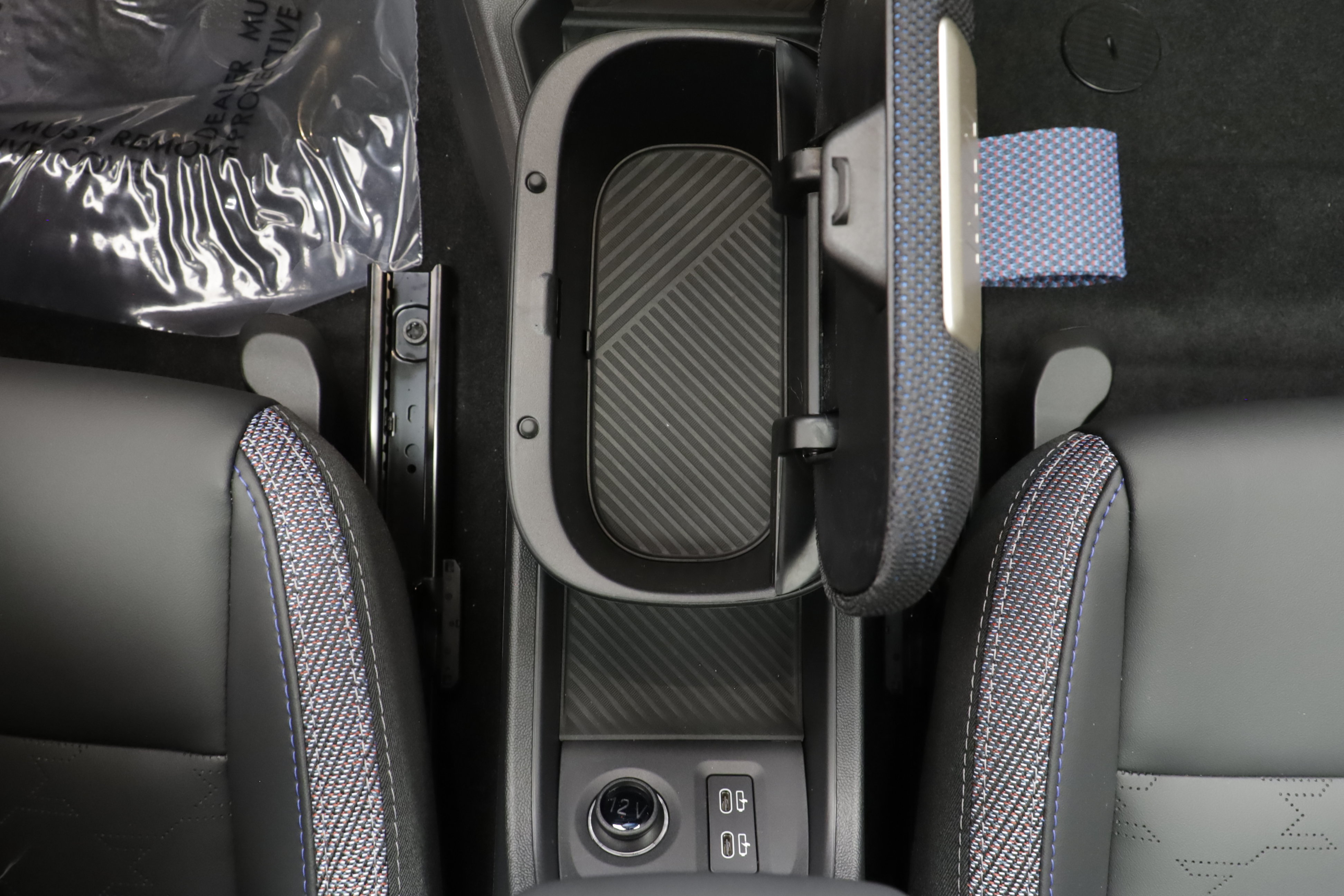 New 2027 MINI Cooper 4-Door Hardtop FWD image 15
