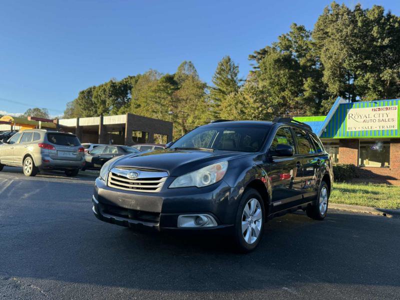 Used 2010 Subaru Outback 2.5i Premium AWD/4WD image 1