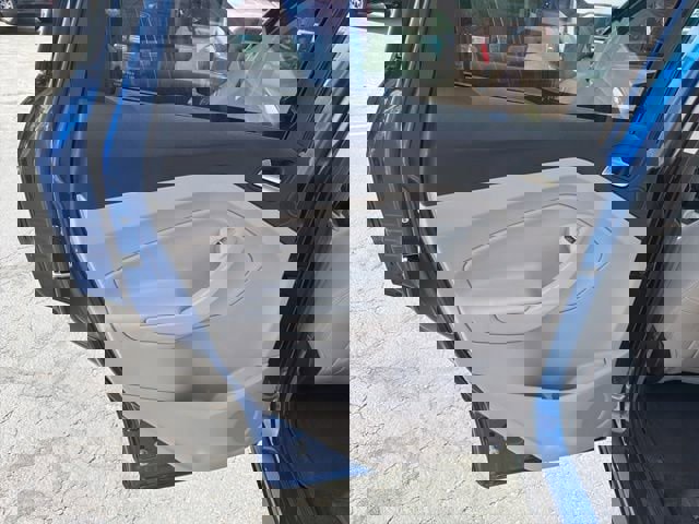 Used 2017 Ford Escape Titanium image 25