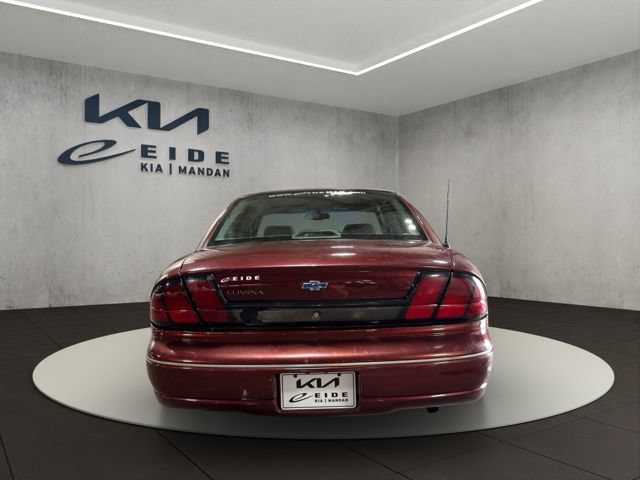 Used 2001 Chevrolet Lumina w/ Preferred Equipment Group FWD image 10