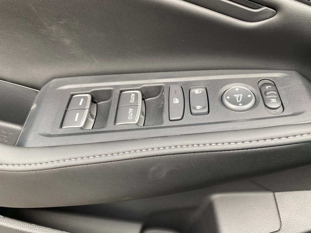 New 2025 Honda Accord Sport image 28