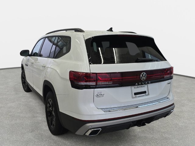 Used 2026 Volkswagen Atlas Peak Edition AWD/4WD image 6