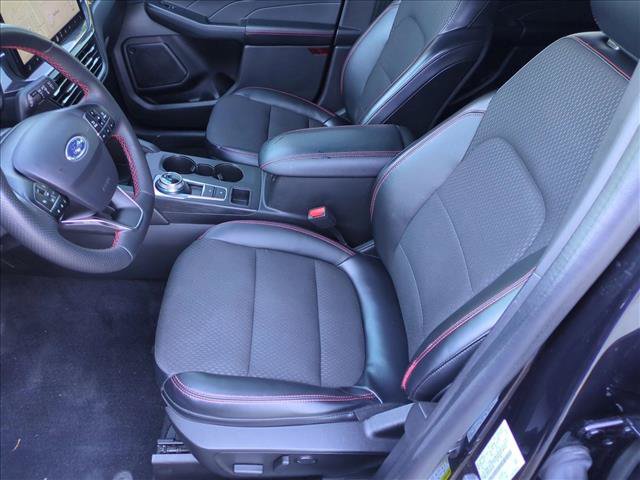 Used 2023 Ford Escape ST-Line Elite AWD/4WD image 16
